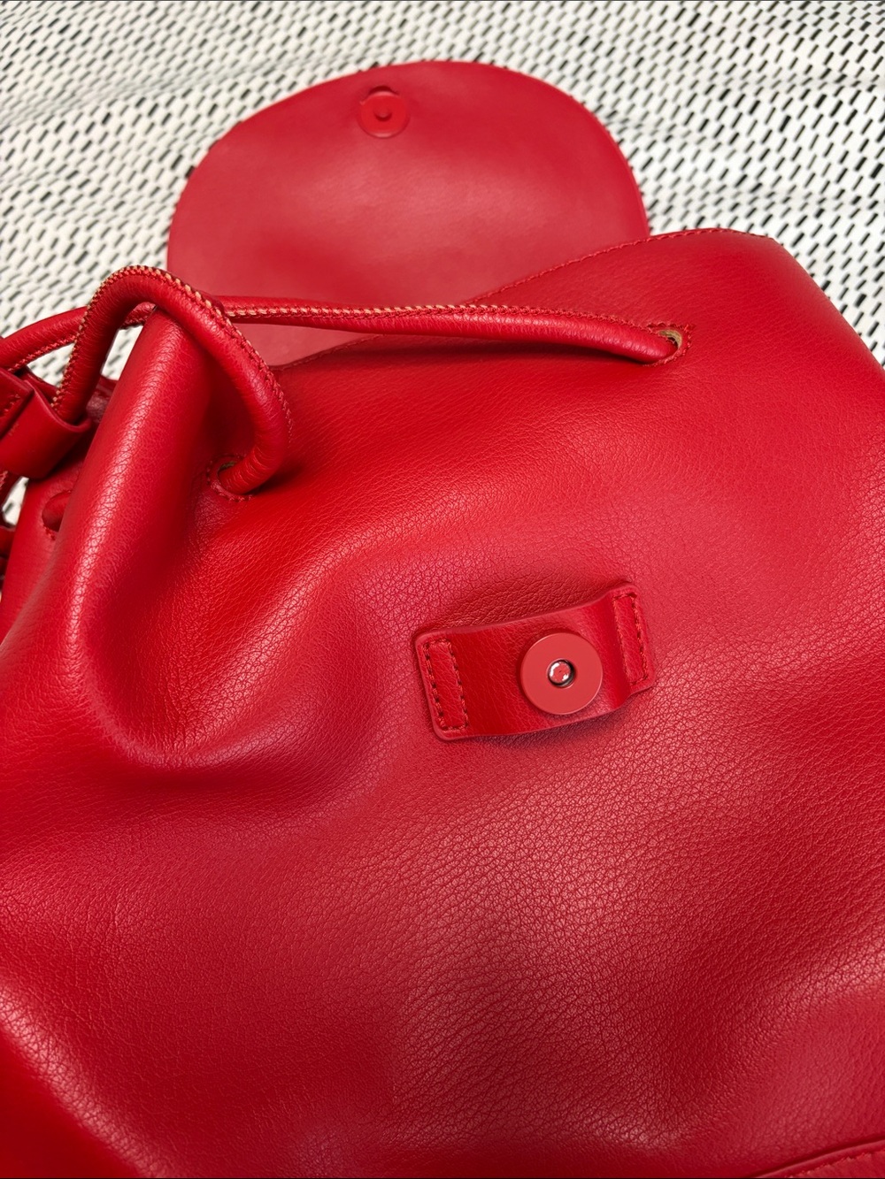 ZARA Red Pebbled Leather Drawstring Backpack - Picture 7 of 8